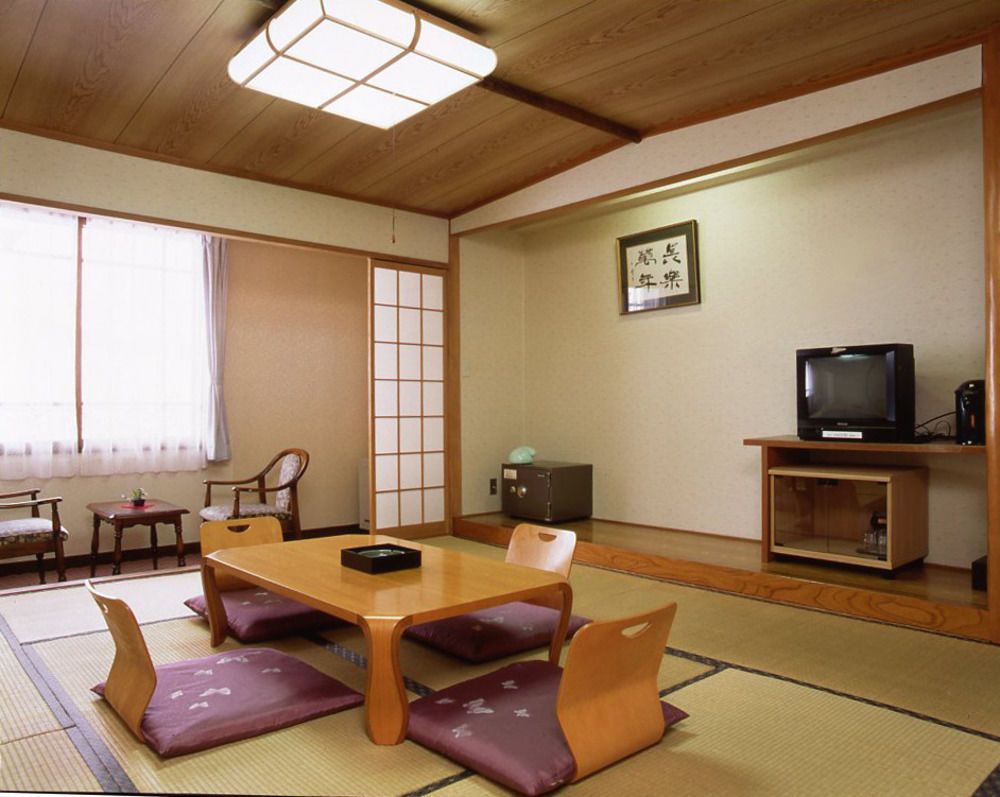 Diamond Shiga Hotel Yamanouchi  Buitenkant foto